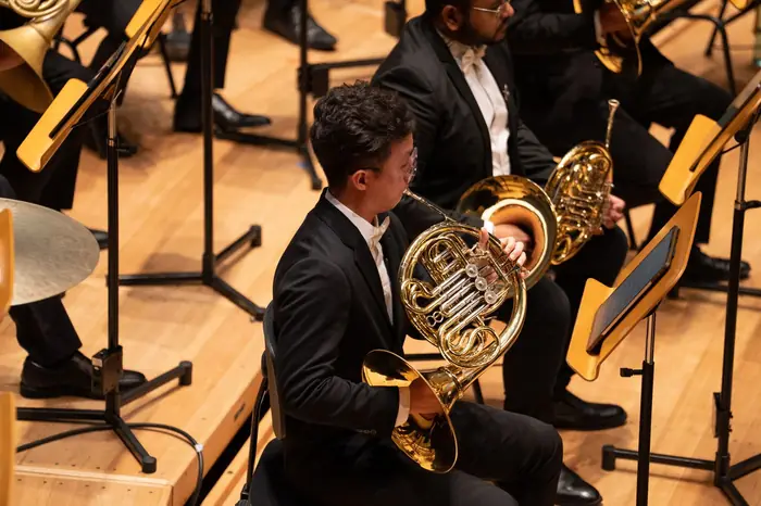 VENTUS French horn section on stage